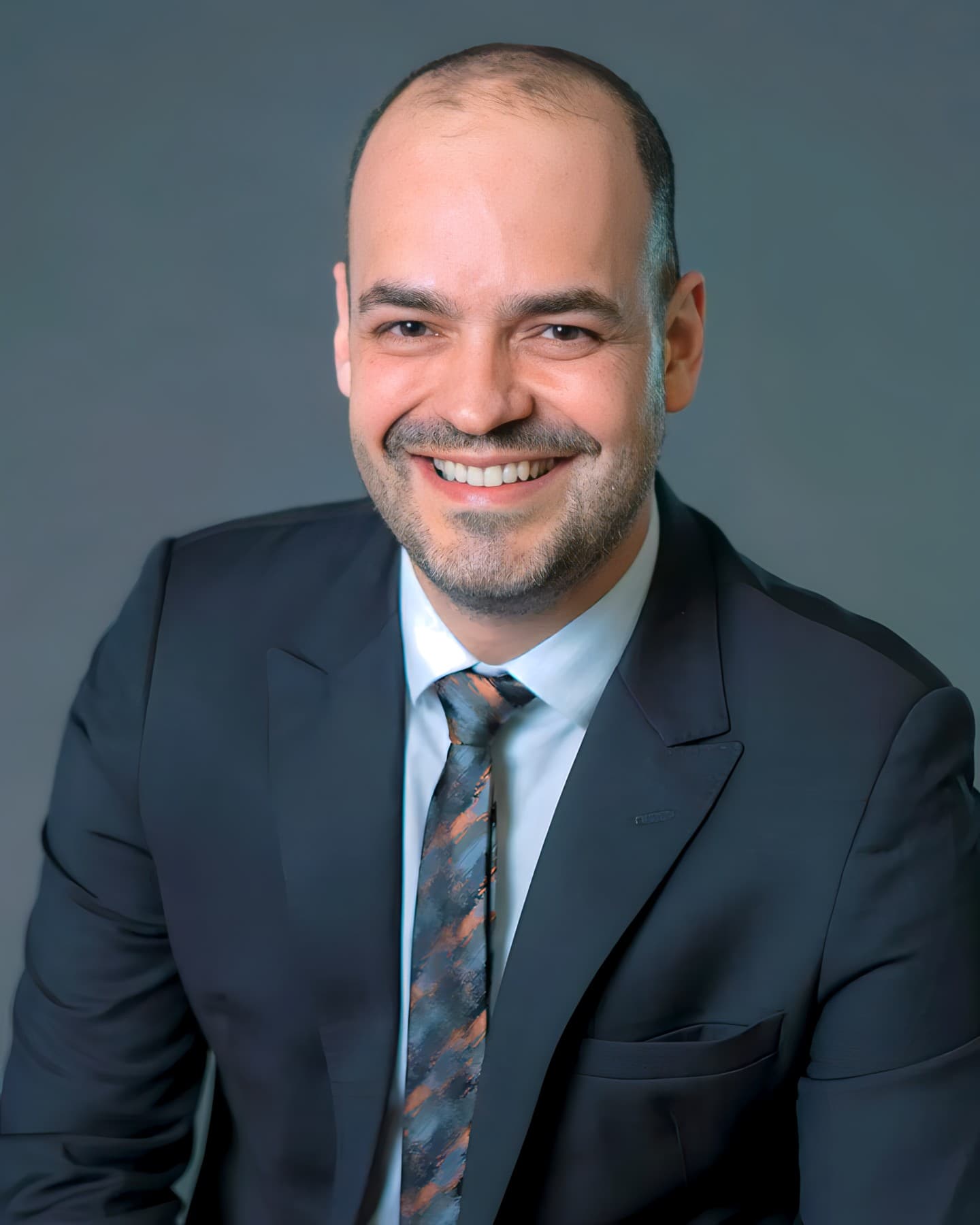 Dr. Jan Pawel Andrade Pachnicki, Ginecologia, mastologia, obstetrícia e cirurgia ginecológica em Curitiba, jovem, completar...